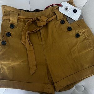 NWT Anthropologie Daughters of the Liberation Women's Tan Shorts